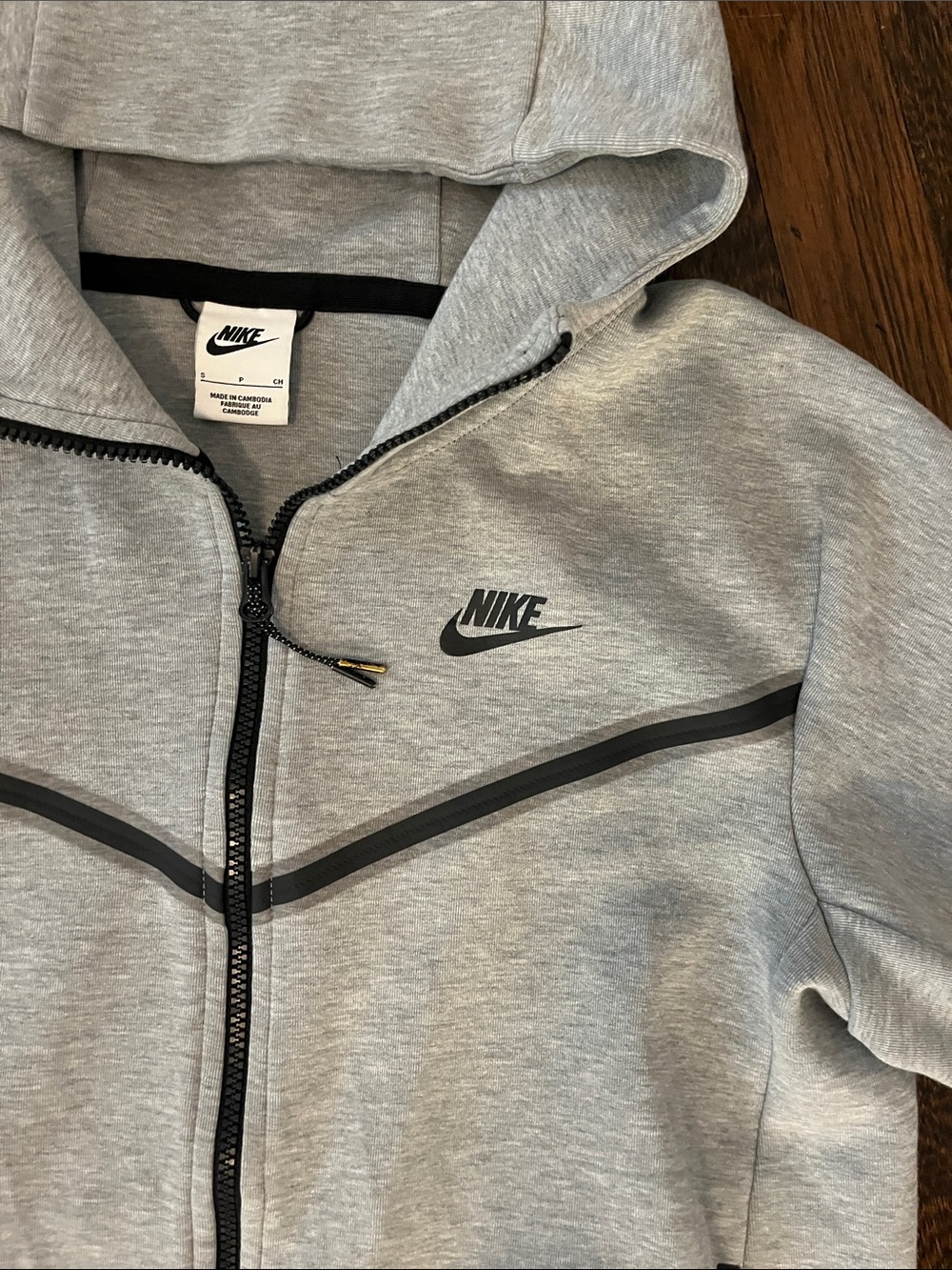 Nike tech zip front sweatshirt like new size men small or children’s extra large - Picture 2 of 7